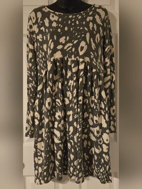 Rae Mode Animal Print Midi Dress L